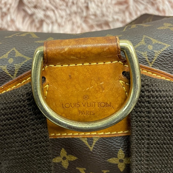 Louis Vuitton Monogram Montsouris MM Backpack - Picture 6 of 17